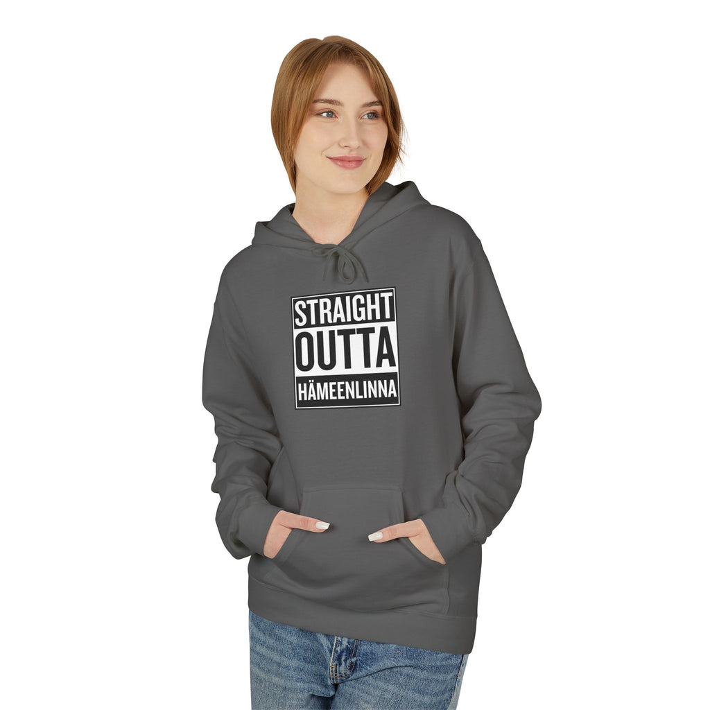 Straight Outta Hämeenlinna - Huppari